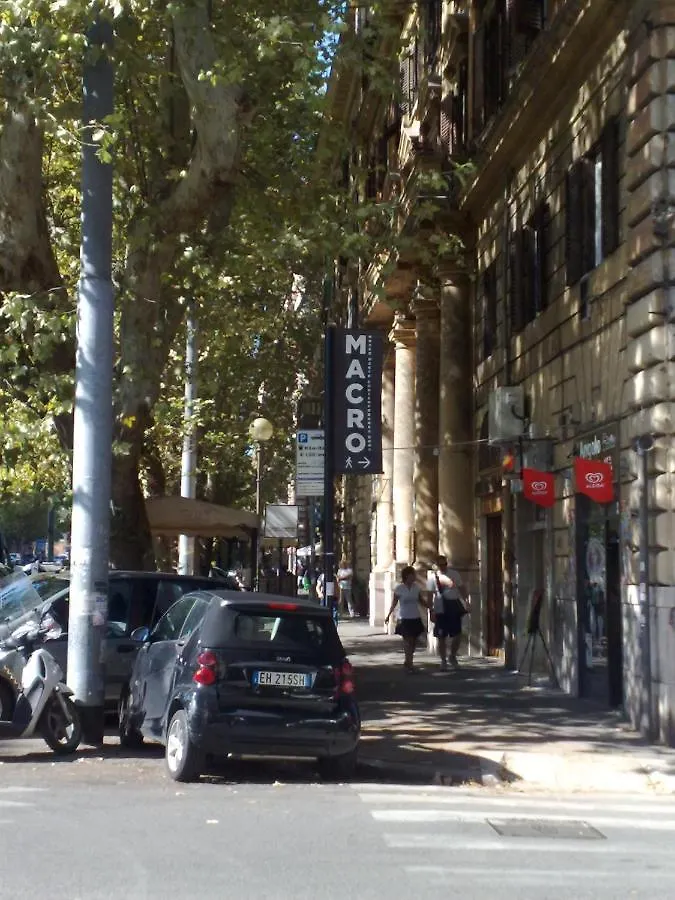 Amici Di Roma Apartment